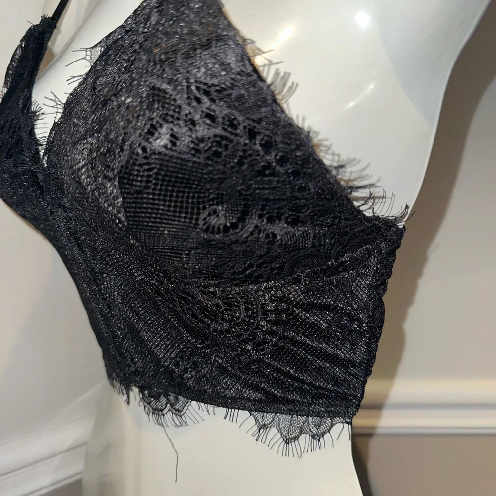NEW PrettyLittleThing Black Lace Trim Bralette